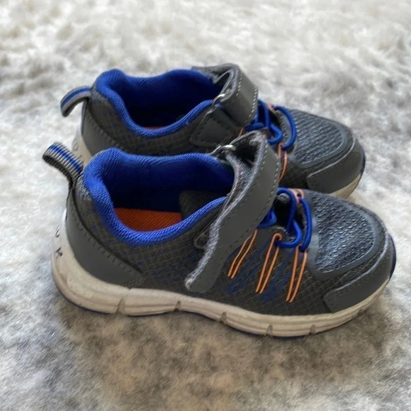 Kids  Sneakers - Picture 2 of 7